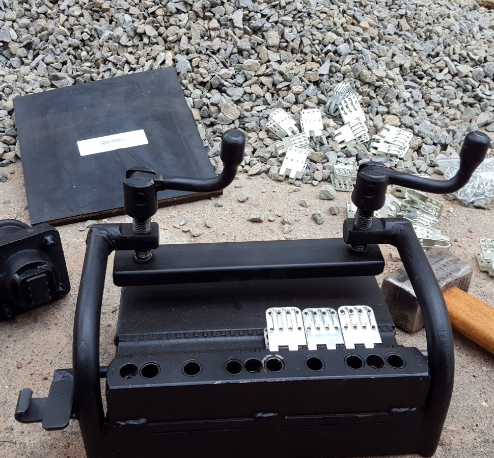 Пристрій "Майстер" Ударний