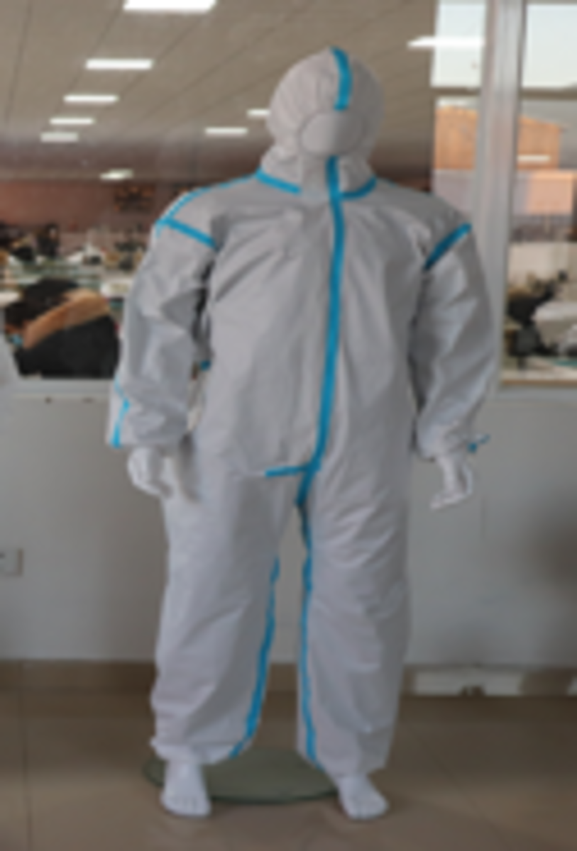 Костюм захисний одноразовий з нетканого матеріалу SFS FABRIC з заліпками на швах(DW) ZP-0150